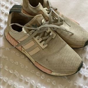 Adidas NMD whiteish pink grey blue